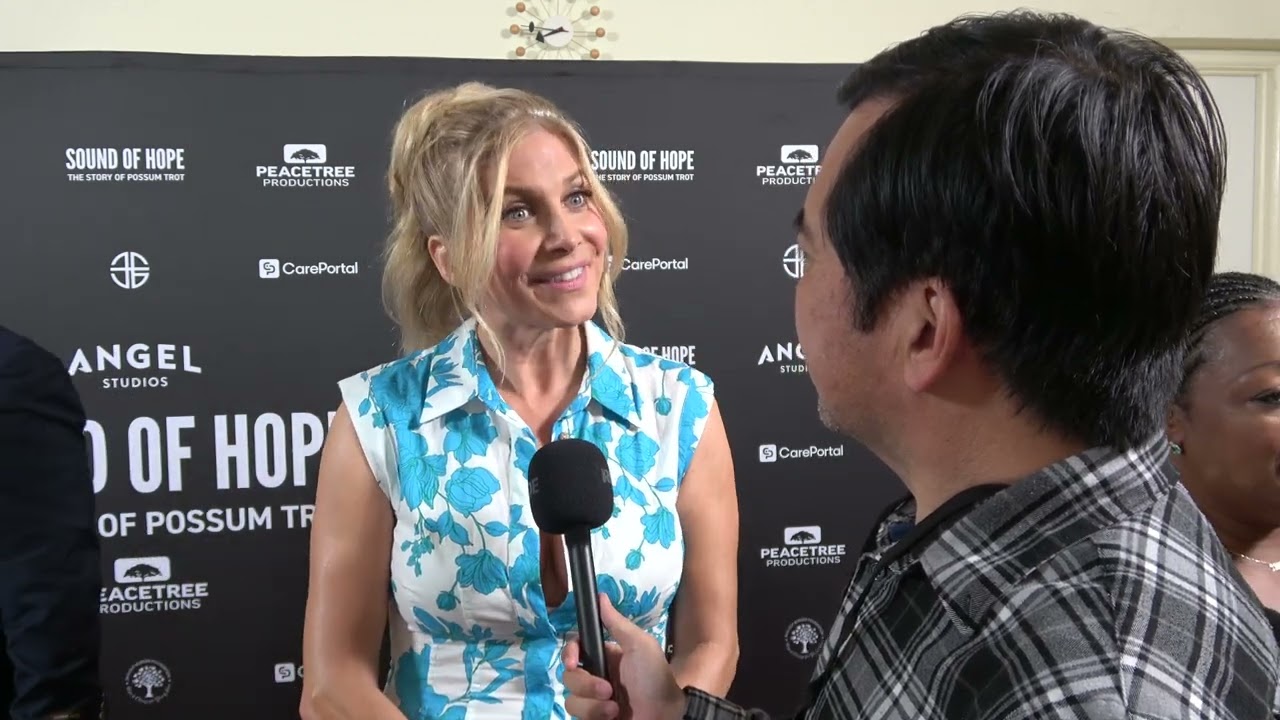 Elizabeth Mitchell Carpet Interview at Sound of Hope: The Story of Possum Trot Premiere