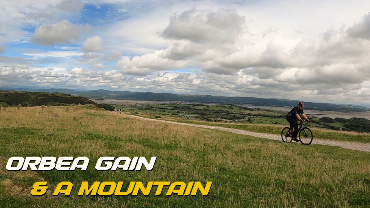 Orbea Gain e-bike & a Mountain