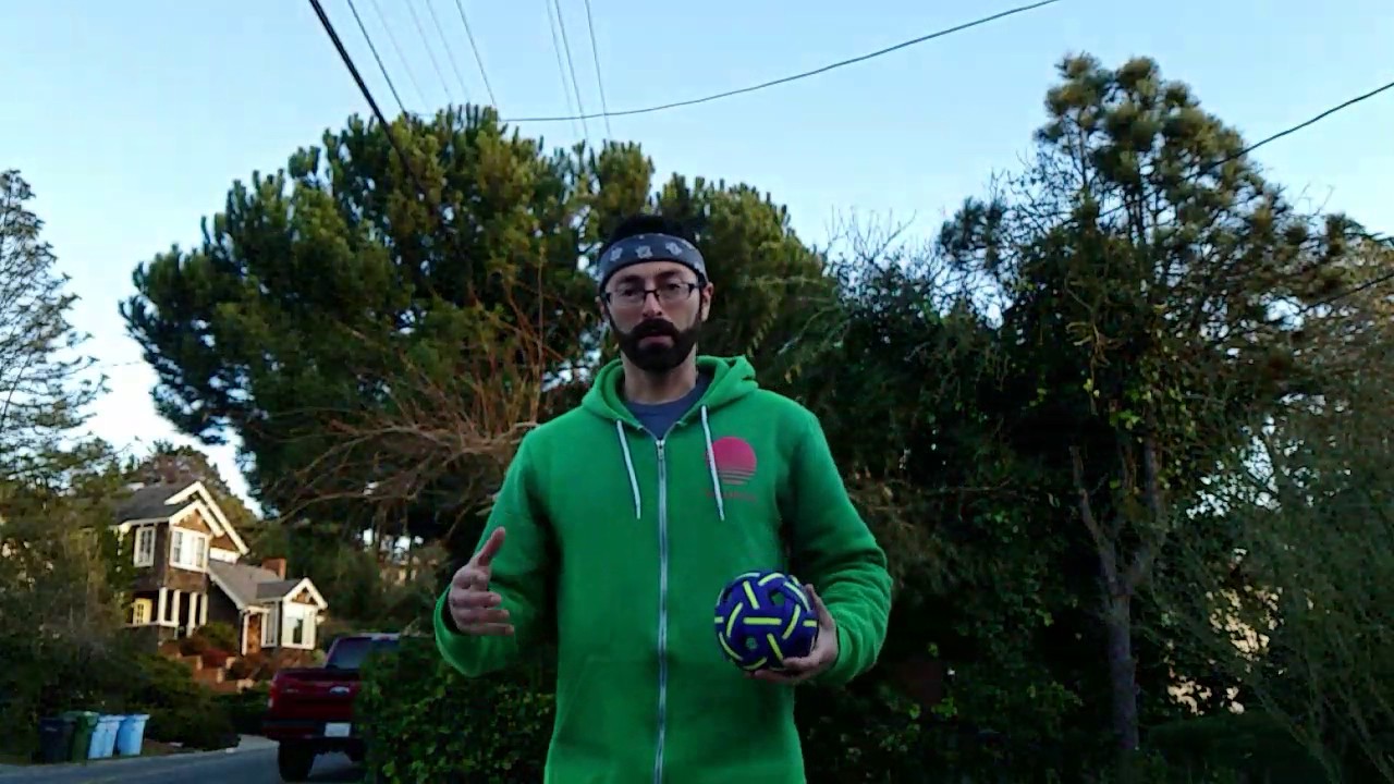 Sepaktakraw Headers (Slow Motion)