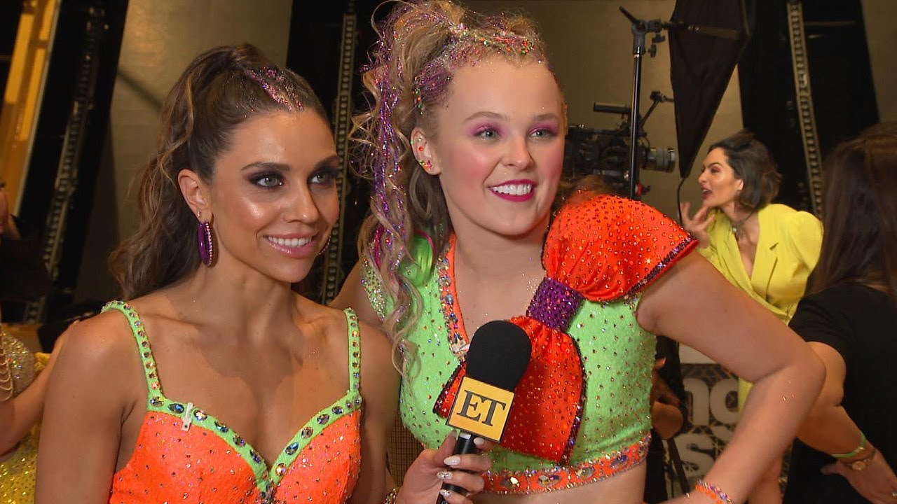 DWTS: JoJo Siwa REACTS to Getting HIGHEST Score After Making HISTORY