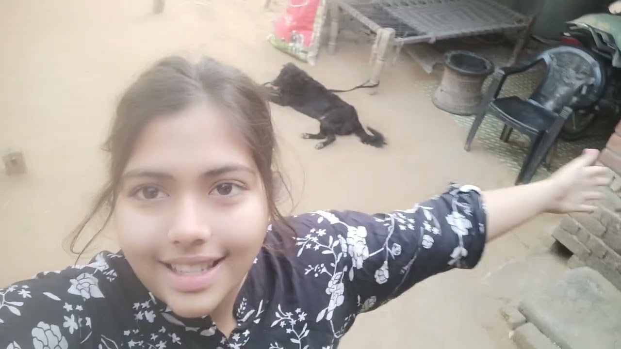 Plat tour hamara 🥰😝🤭🥰😝🥴👉🤞👉🌹🥴🌹🤞