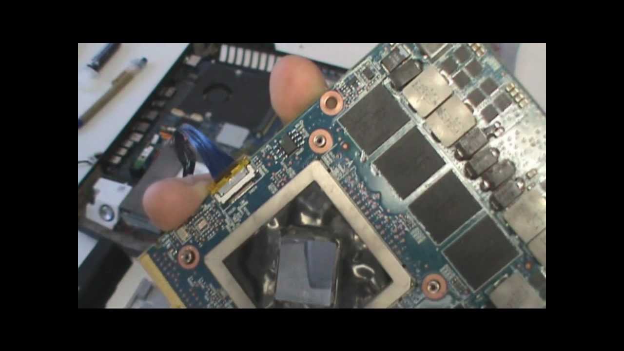 AMD Radeon HD 7970M CrossFireX Install in Alienware M18X by Eurocom
