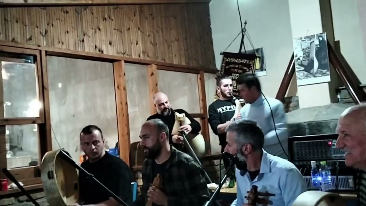 Bagpipe Greece (Gaida - Γκάιντα): Lyra, Dire, Gaida at Pirgi - Λύρα, Ντάιρες, Γάιντα στους Πύργους