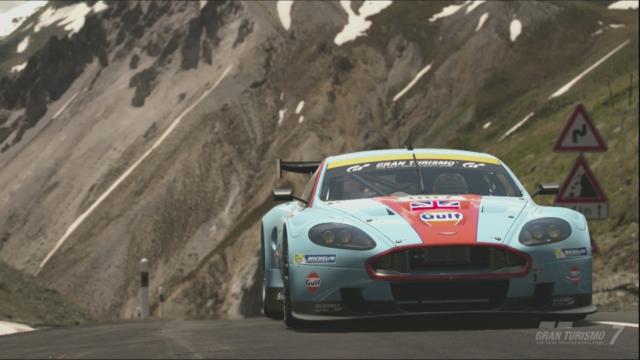GRAN TURISMO 7  - EXPERIENCIA DE CIRCUITO BLUE MOON BAY (ASTON MARTIN DBR9 GT1)