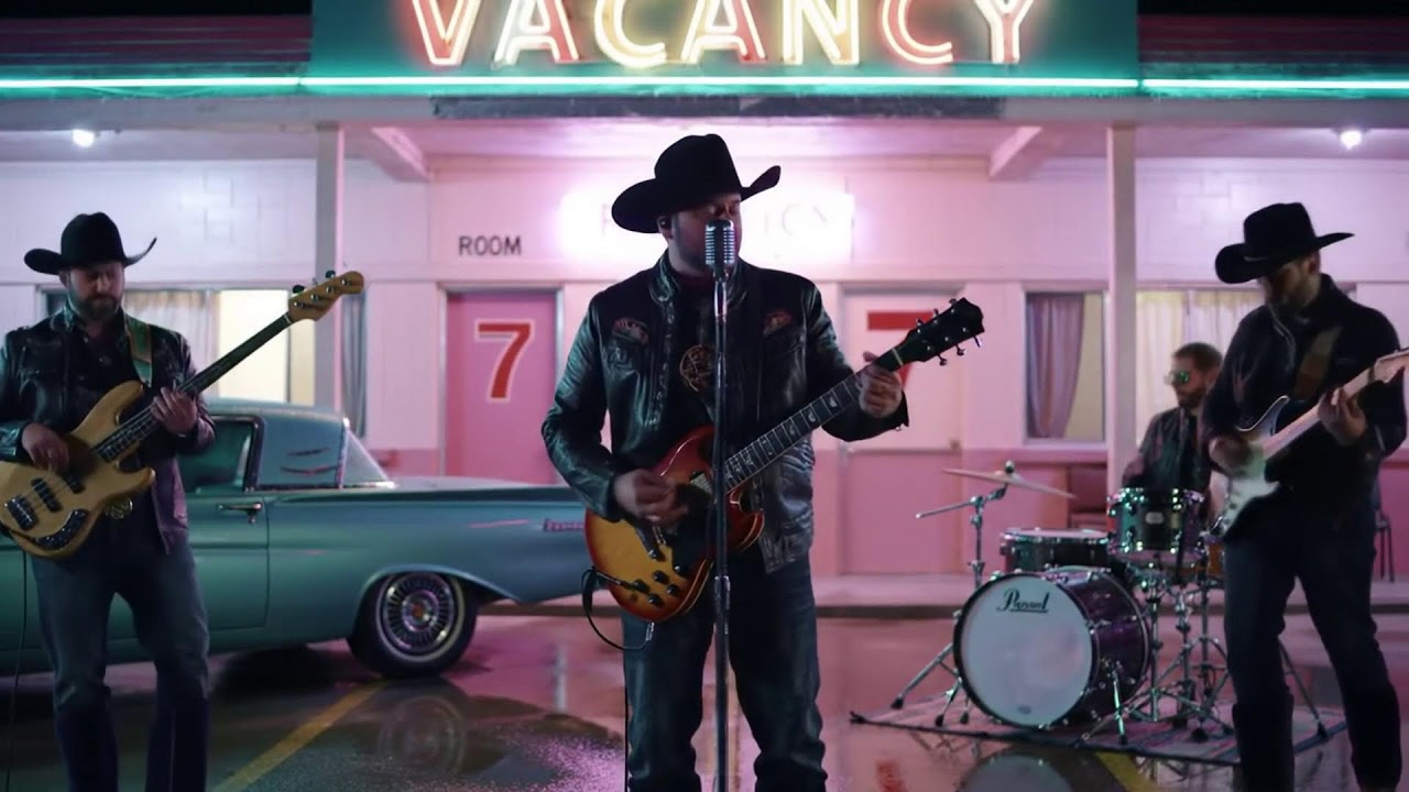 Country Rock Vibes – Southern Dust & Wild Spirit Inspired by Blackberry Smoke