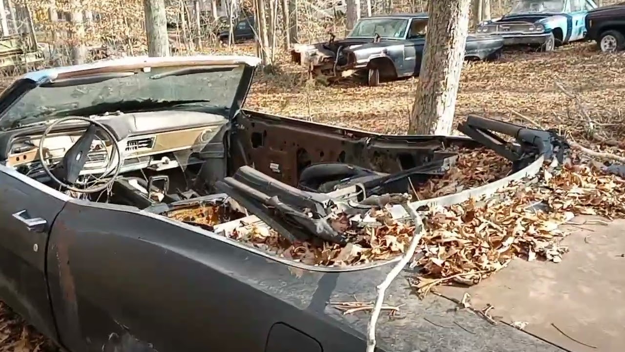 1969 Galaxie XL convertible #automobile #part #comparison #oldschool #salvageyard #kensational 