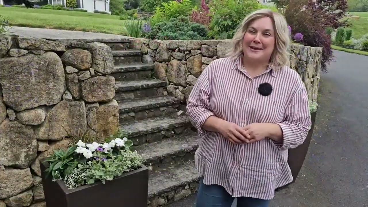 Wonderful Plant Recipes AND How to Turn Your Garden Pots Into Self-Watering Containers!