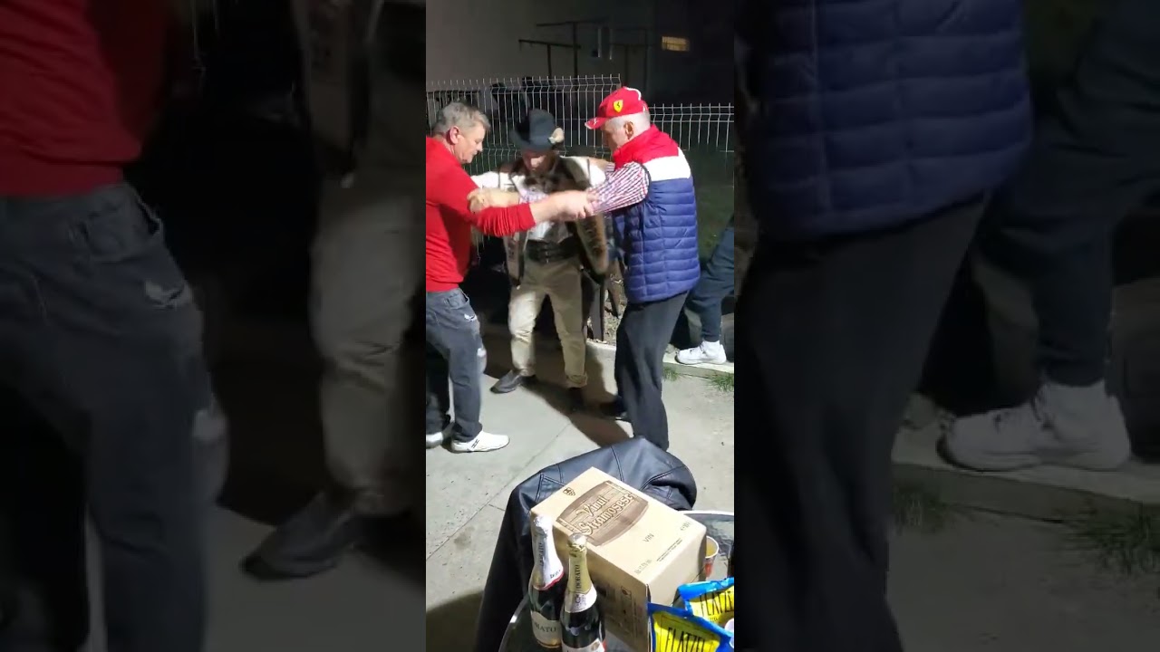 Lăutari bătrâni Orga și Acordeon Hohner 120 bași