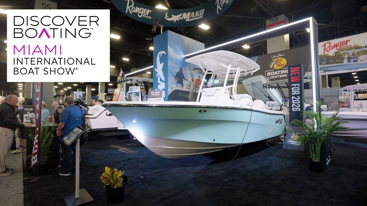 Mako&rsquo;s New 226 Center Console at the Miami International Boat Show 2026