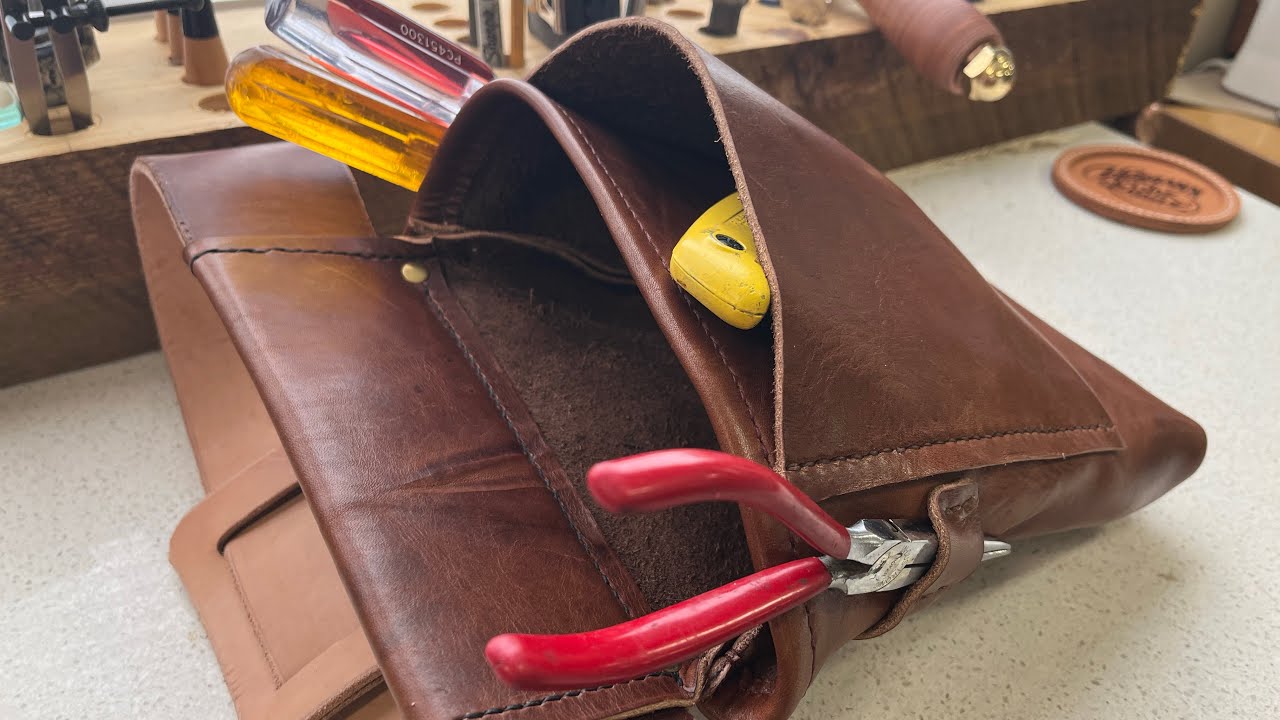 Leather Nail and Tool Pouch How To Build @InMyBusyLittleShop #HermannOakLeather