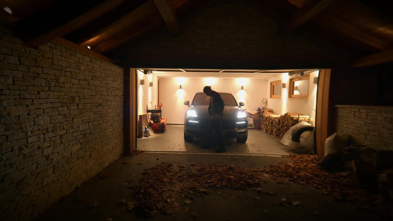 MOODY - SOMEBODY/ENTASSÉS (@tfivee_ + @BeatsByNyce )