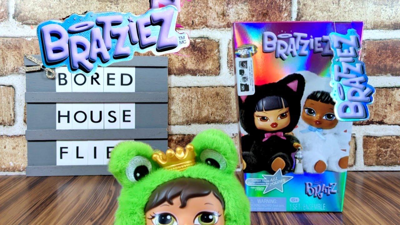 Pretty Princess Yasmin | Bratz Bratziez Iconz Series Plush Blind Box with Charm Clip and Accessory