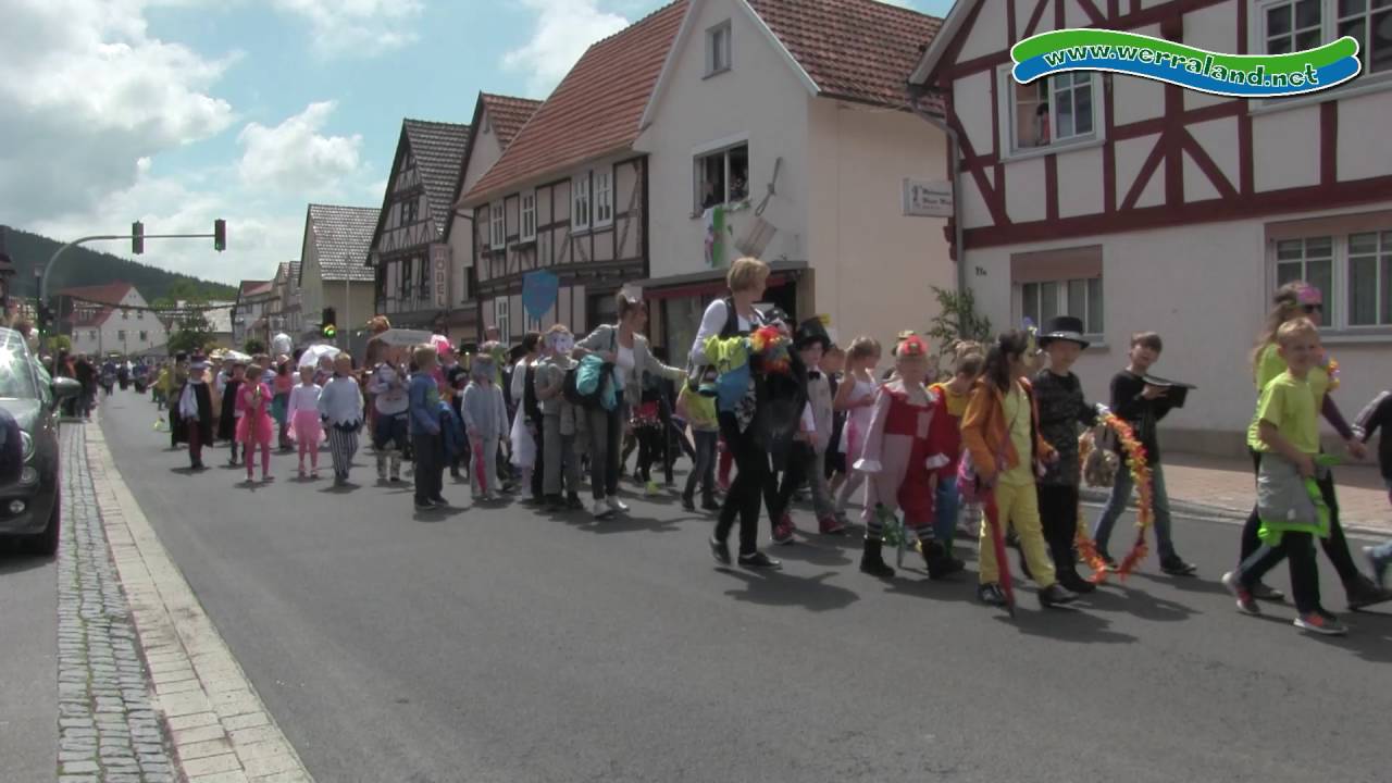 Werraland.net Vor Ort - Wichtelfestumzug Reichensachsen 2016