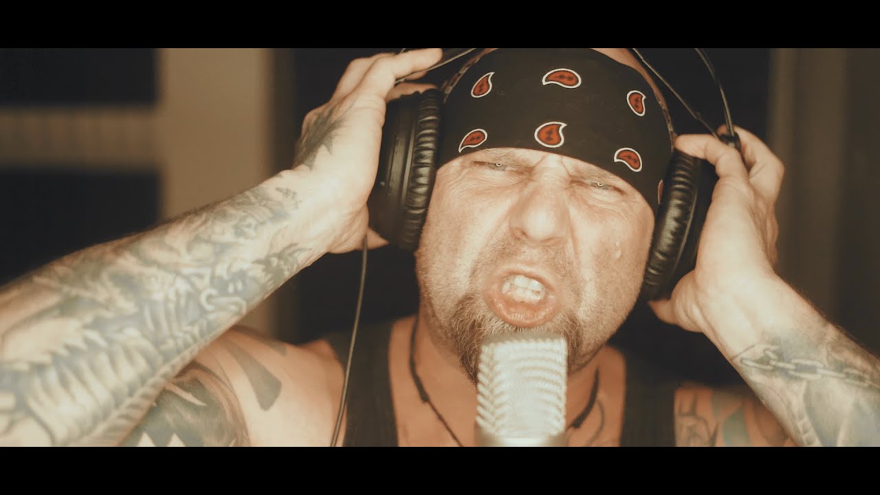 Streetmachine - Neprůstřelnej  OFFICIAL VIDEO