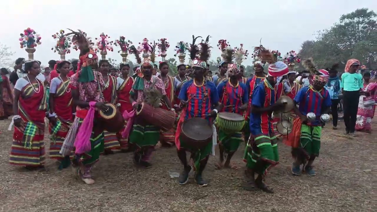 Bajal mela sundarpahri godda (1st prize mila hai)ye team 