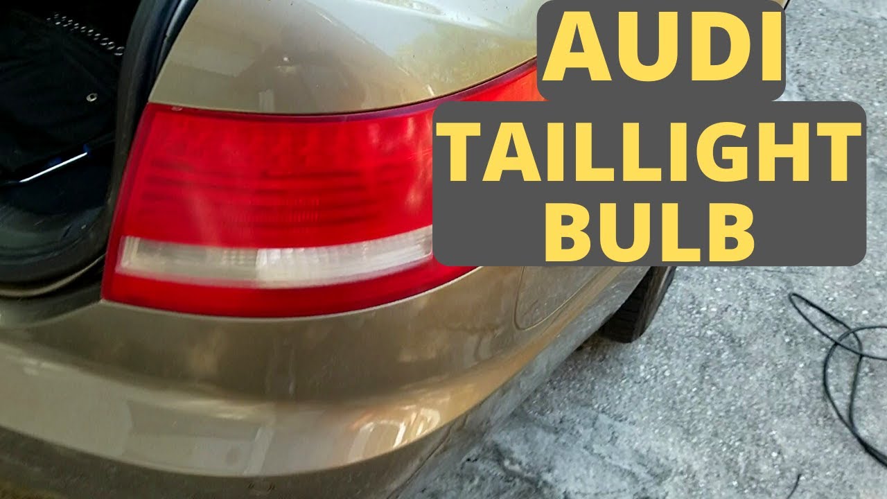 Замена лампочки заднего фонаря на Audi A6 C6 4.2 2005 года (Мой заброшенный Audi A6 4.2)