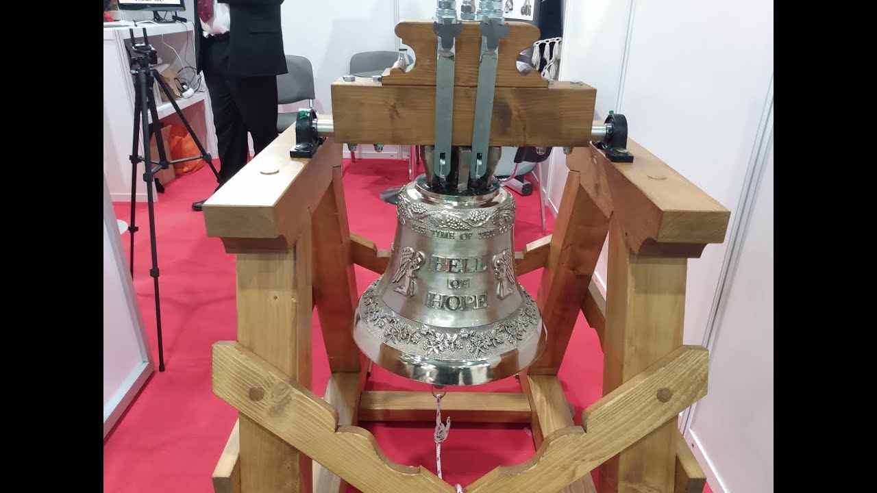 Bell of Hope - Dzwon Nadziei dla Filipin /Targi Sacroexpo 2020/
