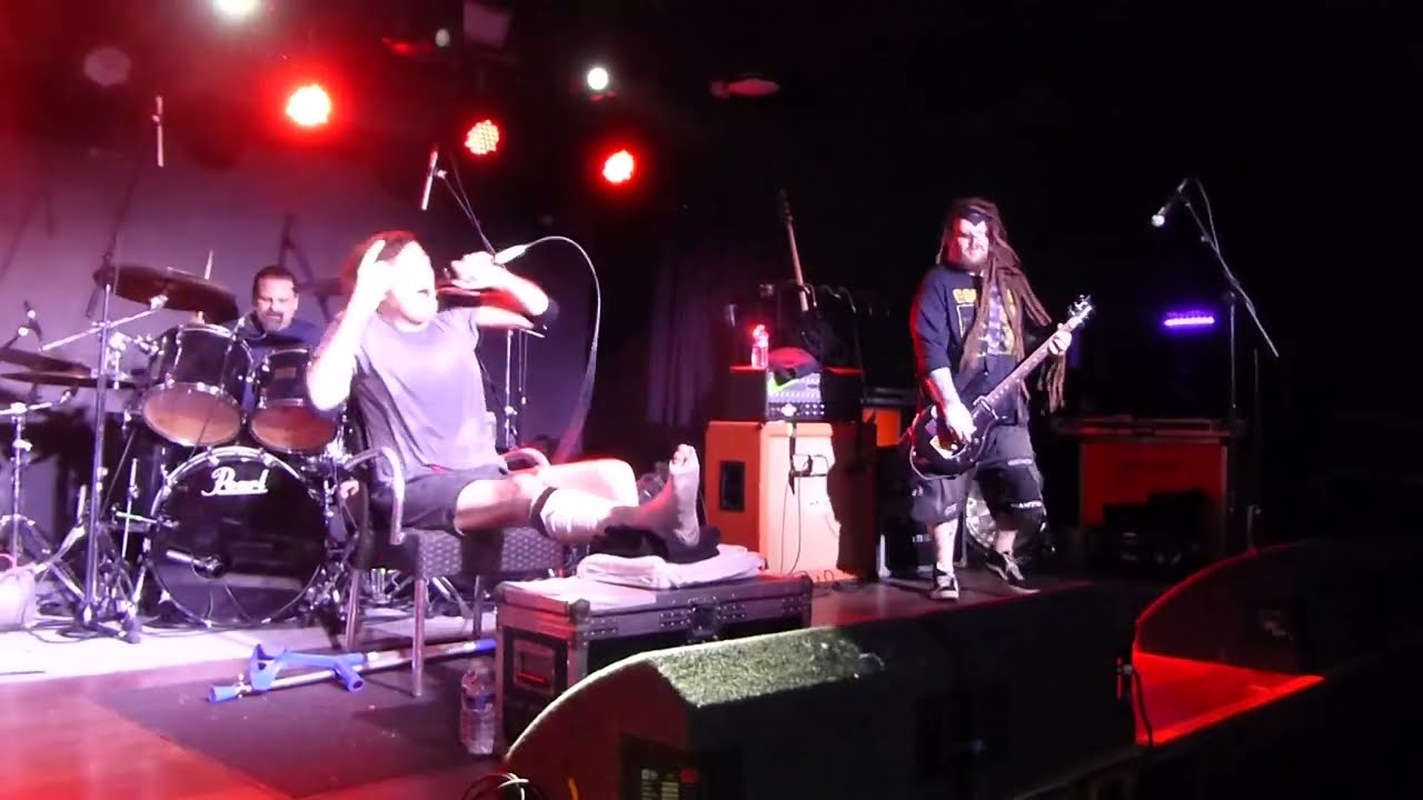 NAPALM DEATH - SCUM & I ABSTAIN (LIVE IN MANCHESTER 8/3/23)