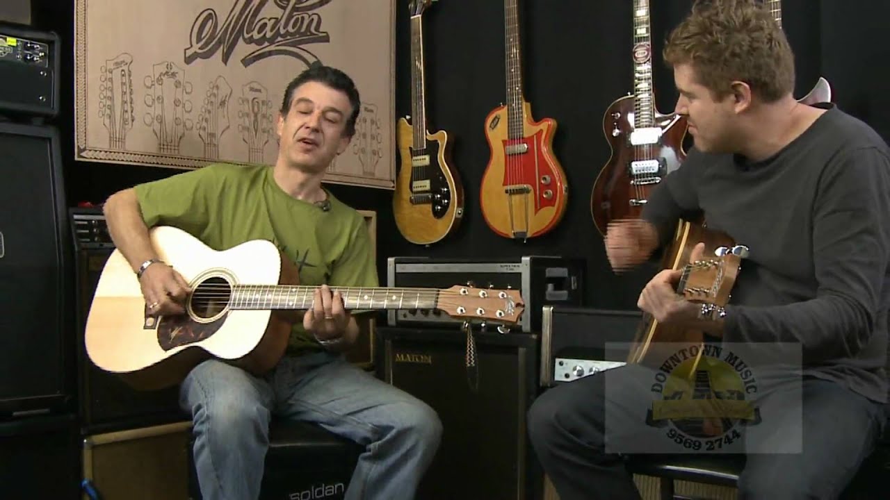 Maton EBG808