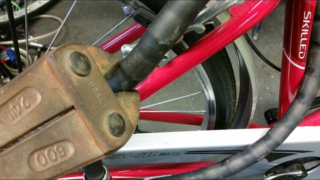 COME LEGARE LA BICI PER NON FARSELA RUBARE