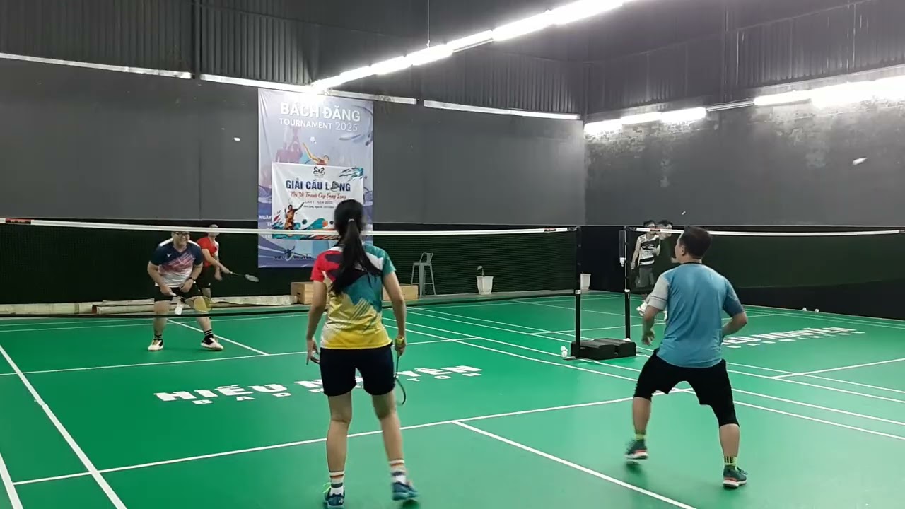 Vũ - Huy Vs Kha - Thư. 060226. Cầu lông giải trí, rèn luyện sức khỏe