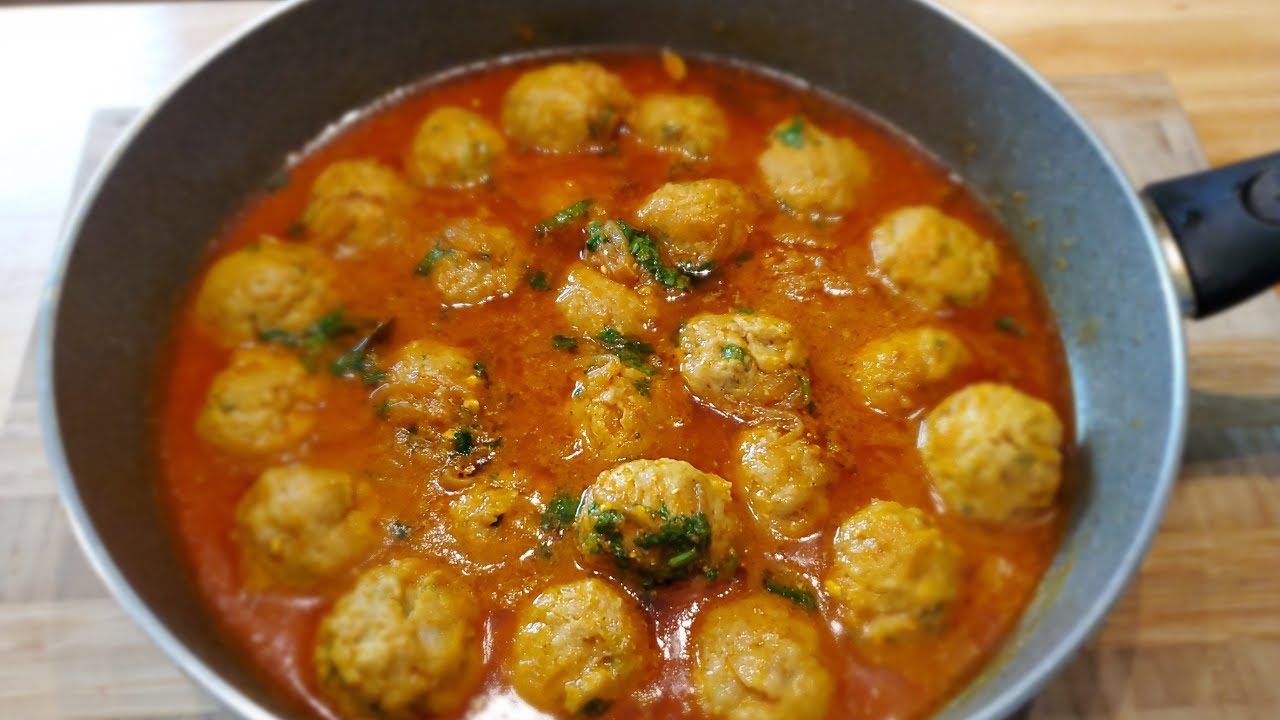 Chicken Kofta Curry - Laila's Home Cooking - Episode 197