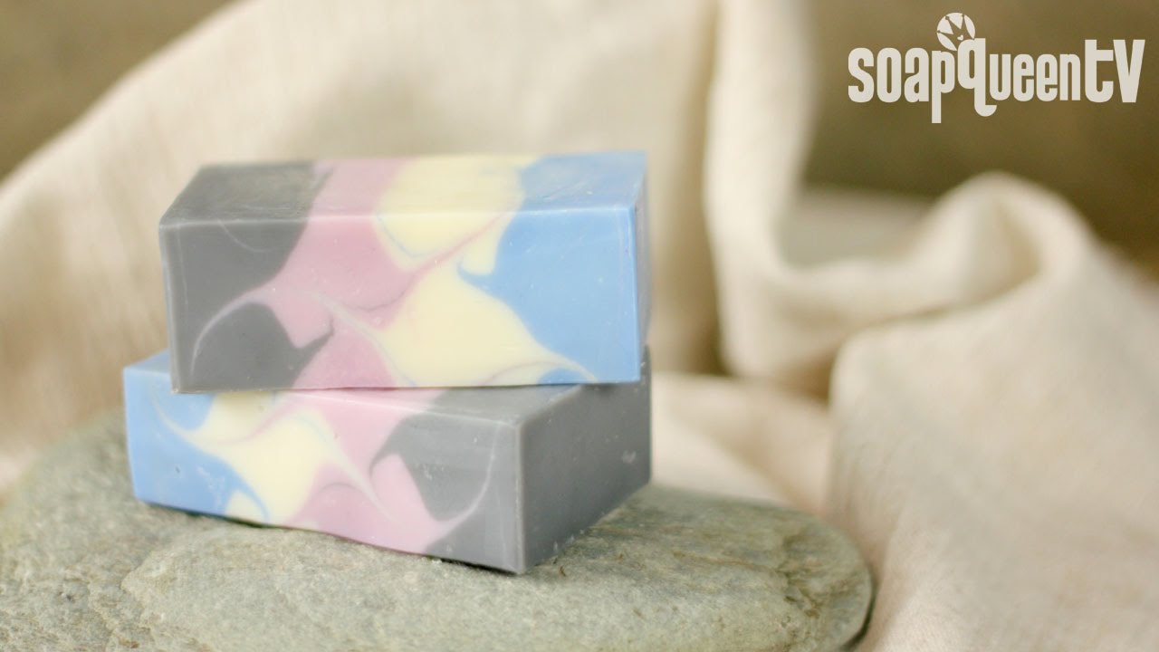 How to Make Infinity Swirl Soap | Bramble Berry