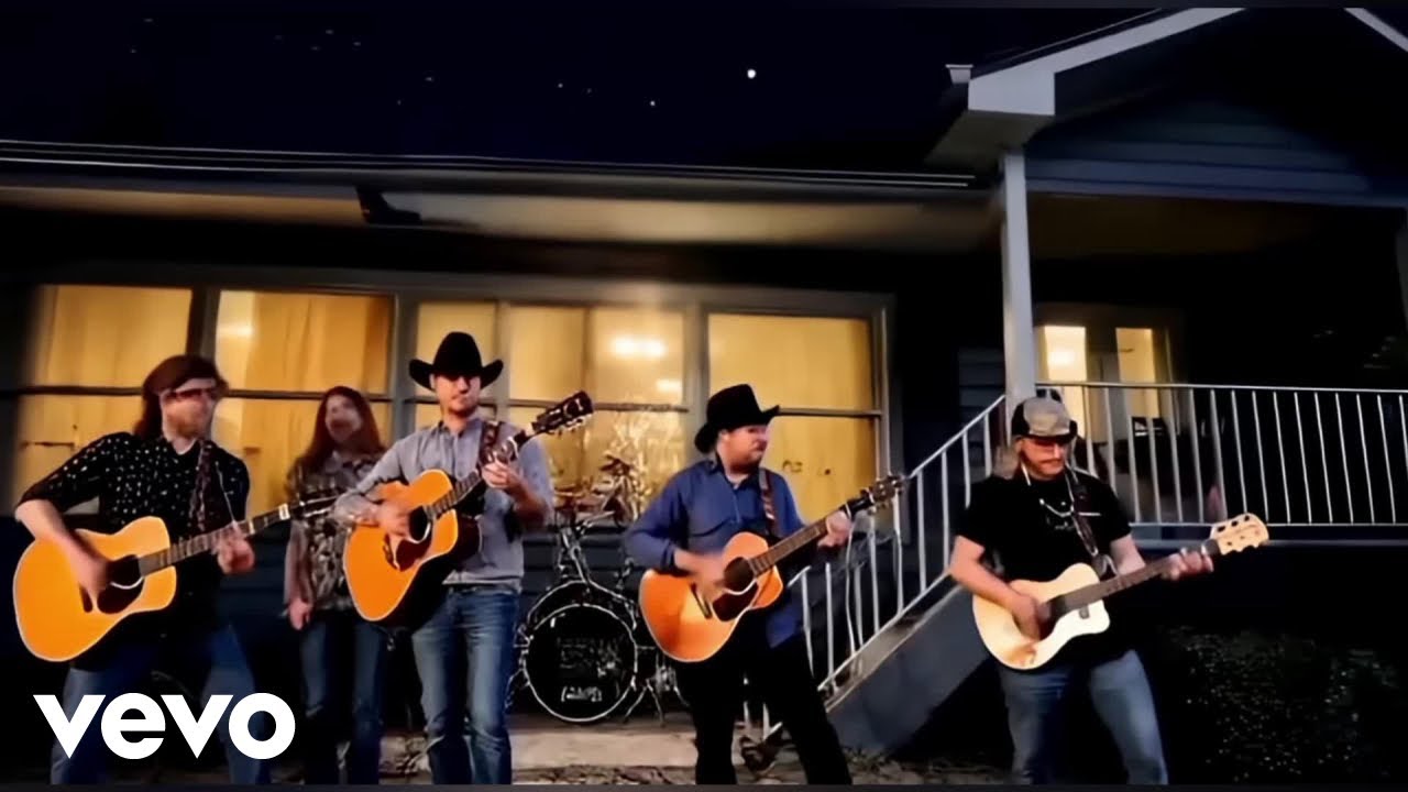 Pawlo-X - Dancing in the Driveway (Official Music Video)