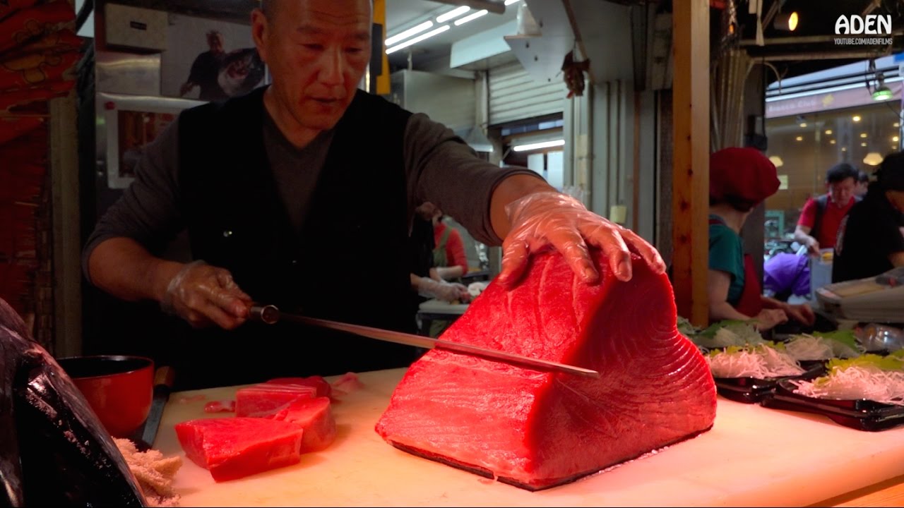 Sashimi - Street Food in Japan