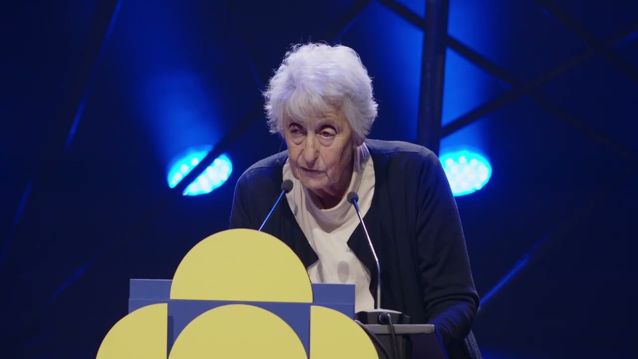 Judith Herzberg op de 42ste Nacht van de Poëzie