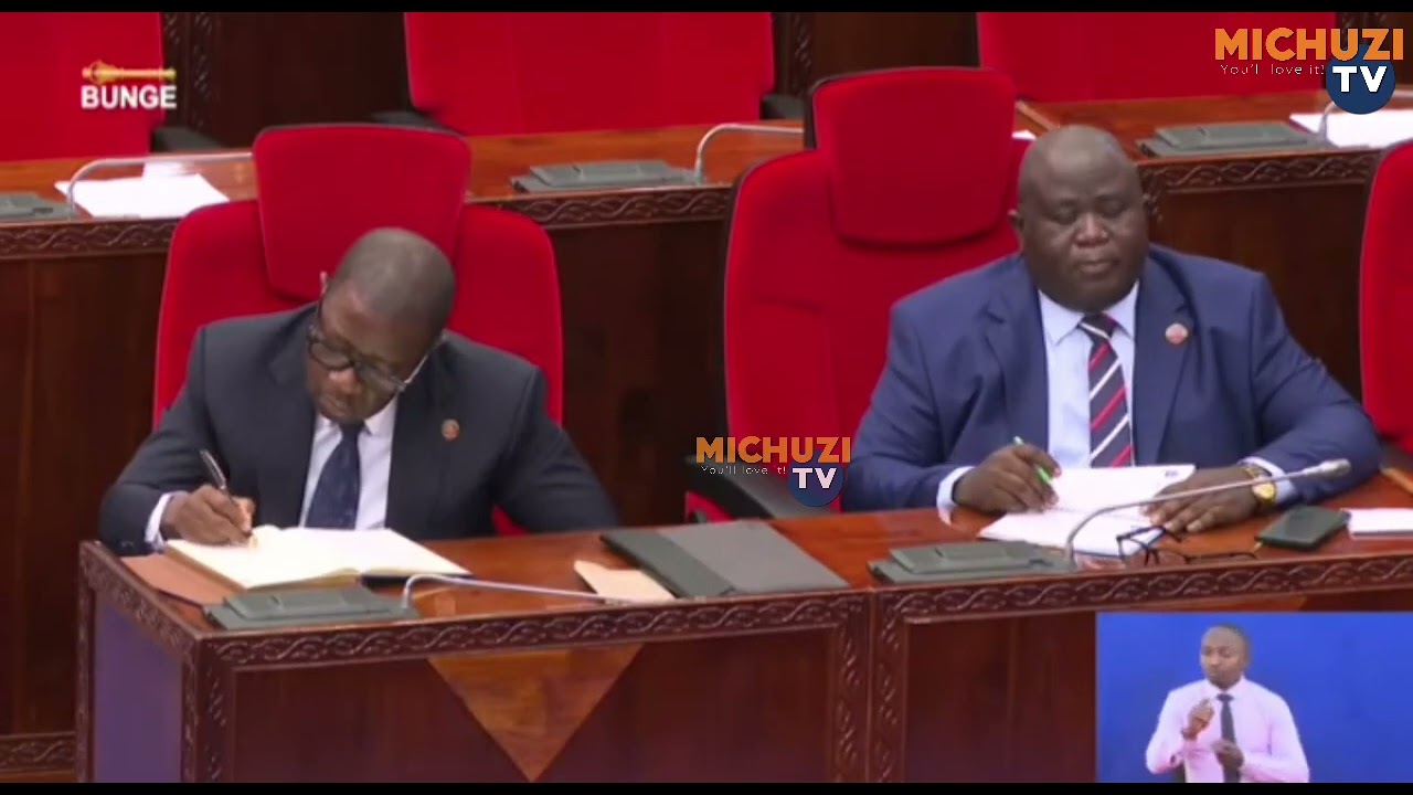 #MBUNGE MZAVA ACHARUKA MJENGONI AHOJI UJENZI WA BARABARA 4 JIMBO LA KOROGWE VIJIJINI.