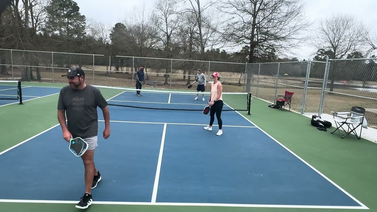 Hardy Amanda vs Kevin Welton