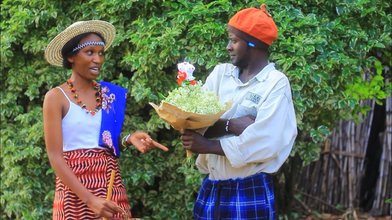 Urukundo  by Umurizabageni Nadia_ ft_ Mbagwe comedy.(🌹🌹🌹Happy Valentine's day ncuti turabakunda.)