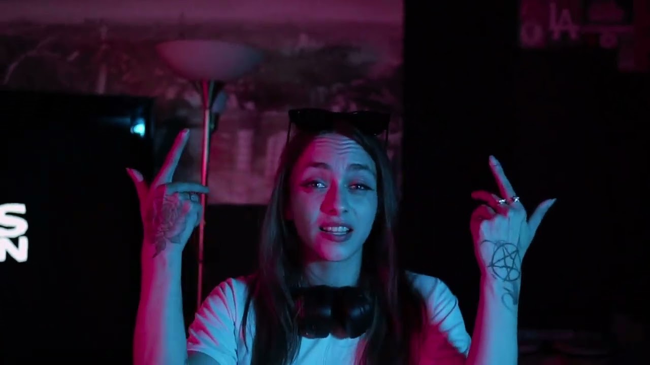 LETS WORKIN | Teenka | Chtěla Jsem Víc 