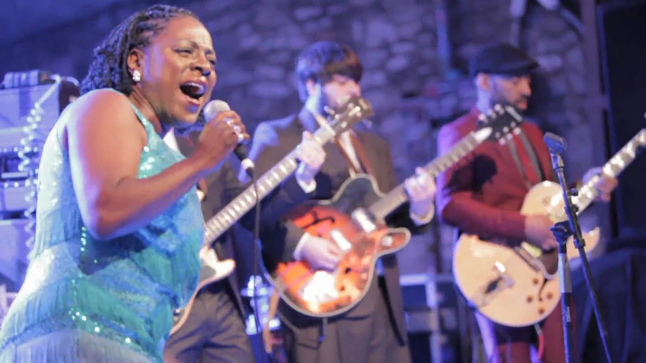 Sharon Jones and the Dap-Kings - Road of Broken Hearted Men (Live at SXSW)