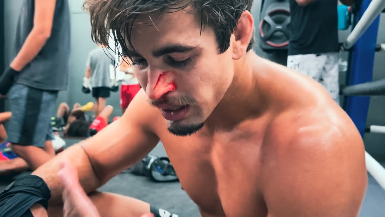 Esse sparring saiu do controle...