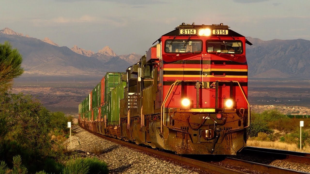 [HD] Summer Union Pacific Action in Southern Arizona 2017