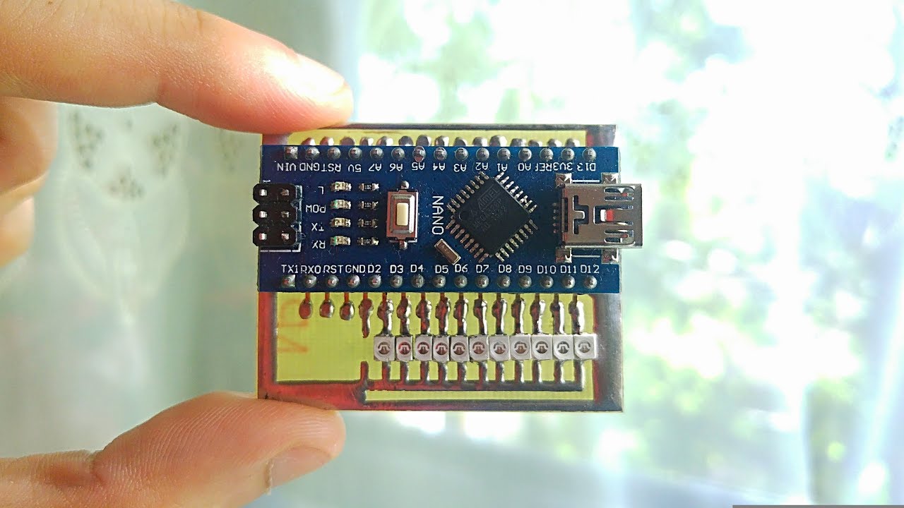 COMMENT FAIRE DES CIRCUITS IMPRIMÉE PRO A LA MAISON SANS MATERIEL !!!