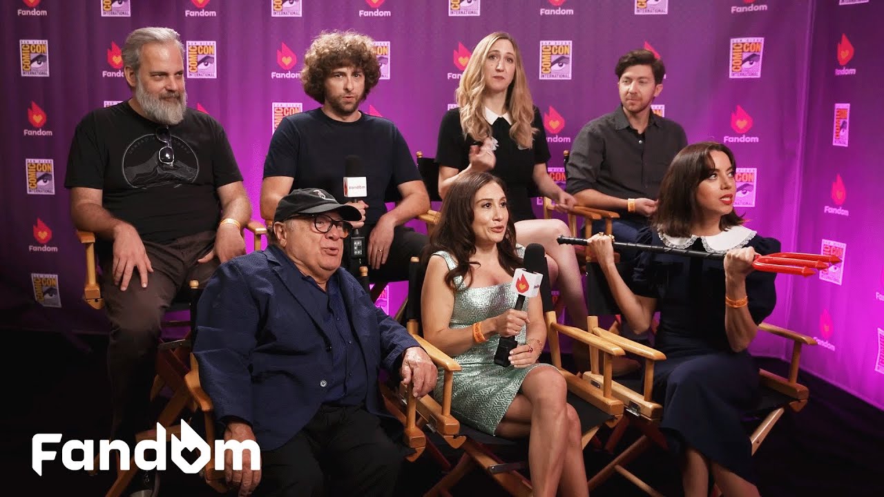 Danny DeVito and Aubrey Plaza on Raising a 'Little Demon' Child Right | SDCC 2022