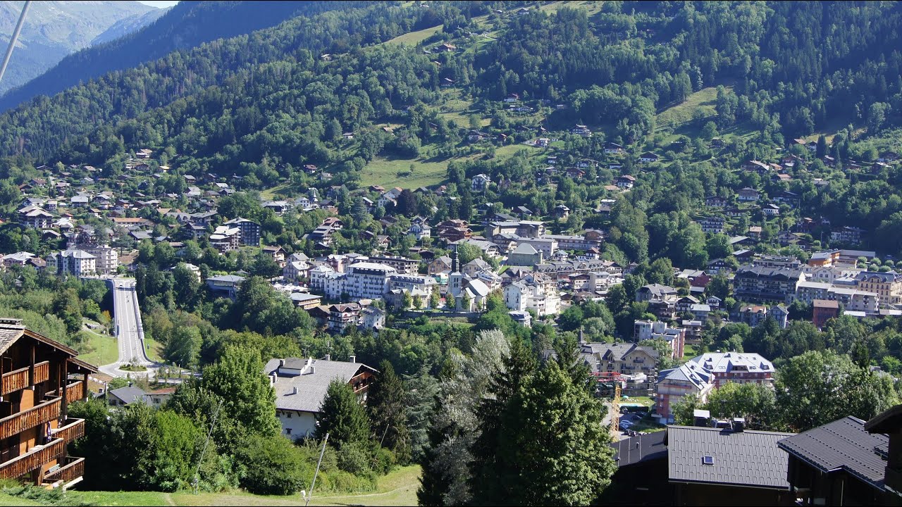 Saint-Gervais-les-Bains au Printemps (Haute-Savoie)