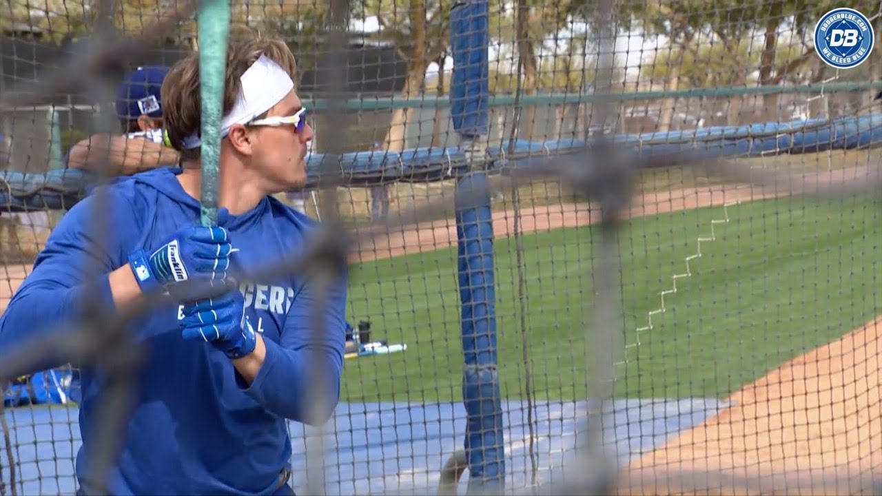 Dodgers Spring Training workout: Mookie Betts, Blake Snell, Kiké Hernández & more