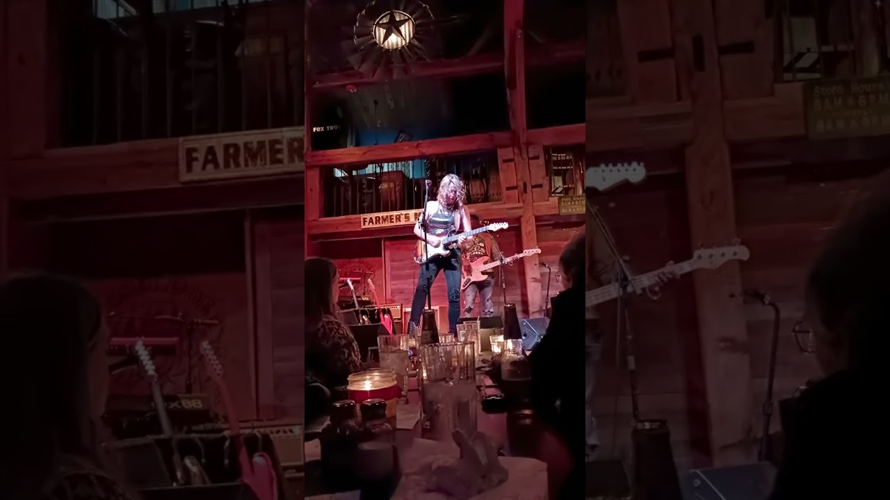 Ana Popovic funky cover of Paul Simon's 