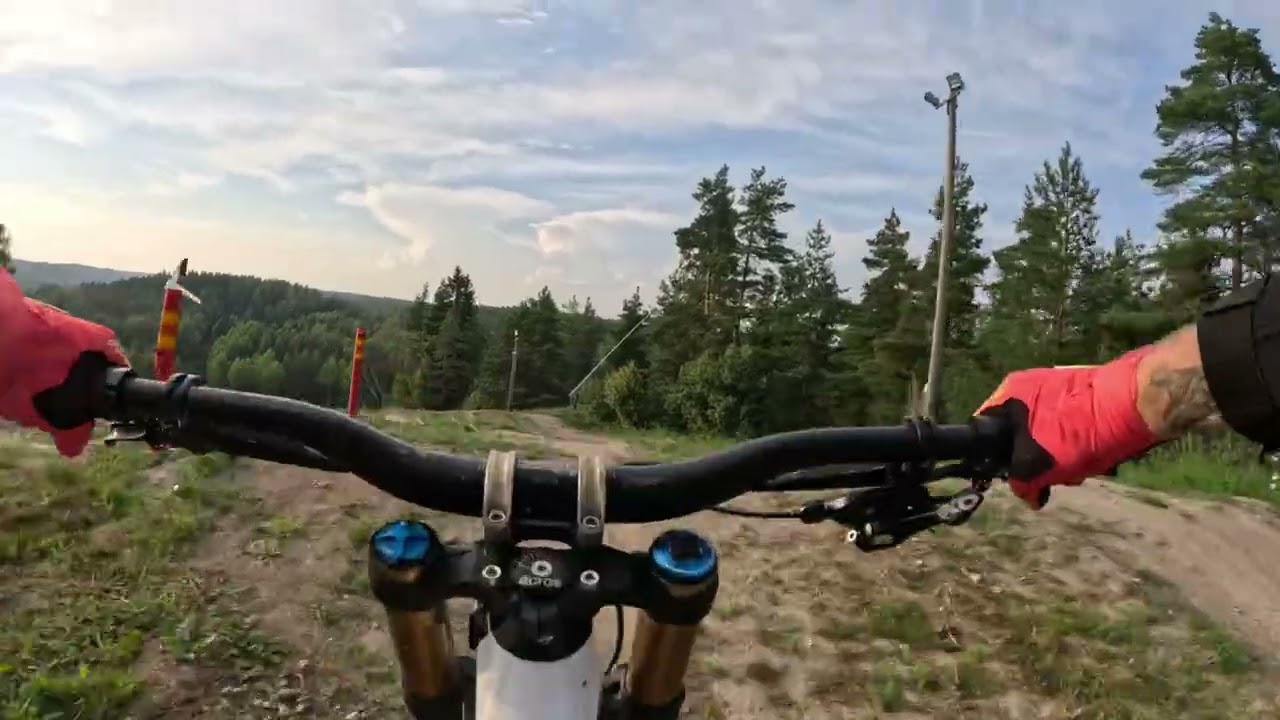 @nuuksiobikepark1188 uutta pukkaa!!! Tulevaisuuden kuviot selville ☀️