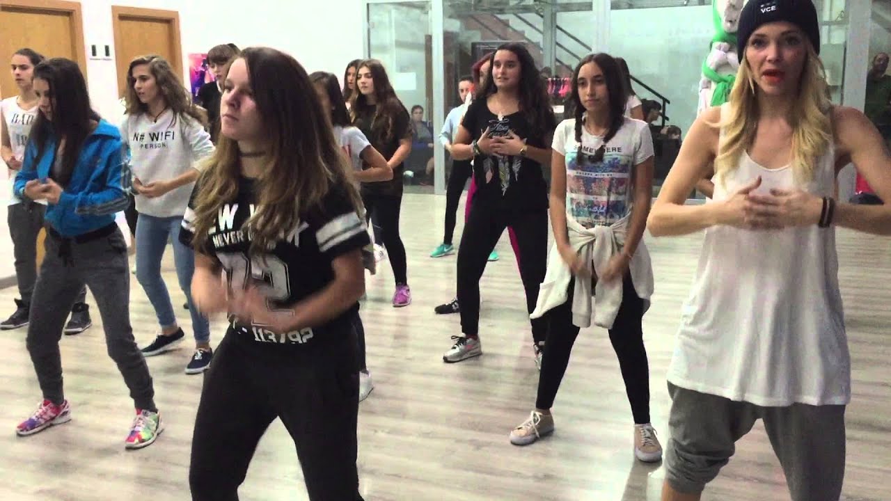 Hip hop adultos lunes y miércoles a las 19:30
