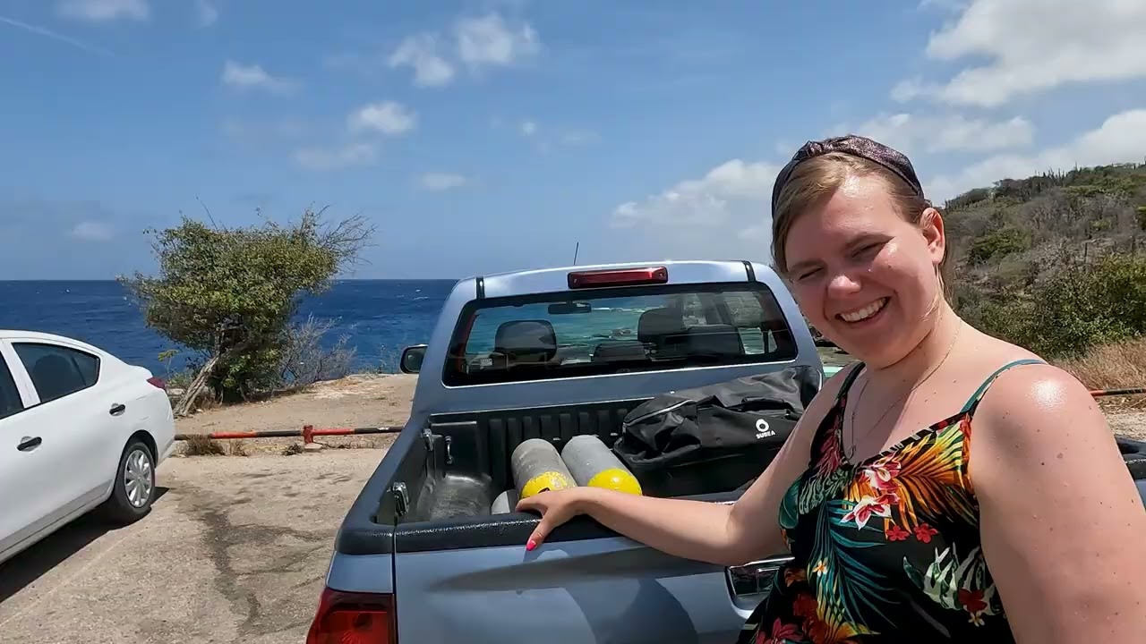 Curaçao - Wrakduik, jarig & onderwater winkelwagentje!