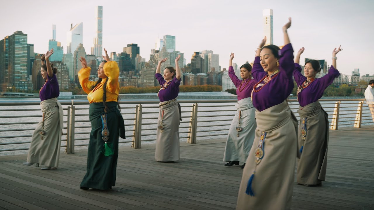 Tenzin Dolma - Kelsang la (Official Music Video) | བསྟན་འཛིན་སྒྲོལ་མ། - སྐལ་བཟང་ལ།