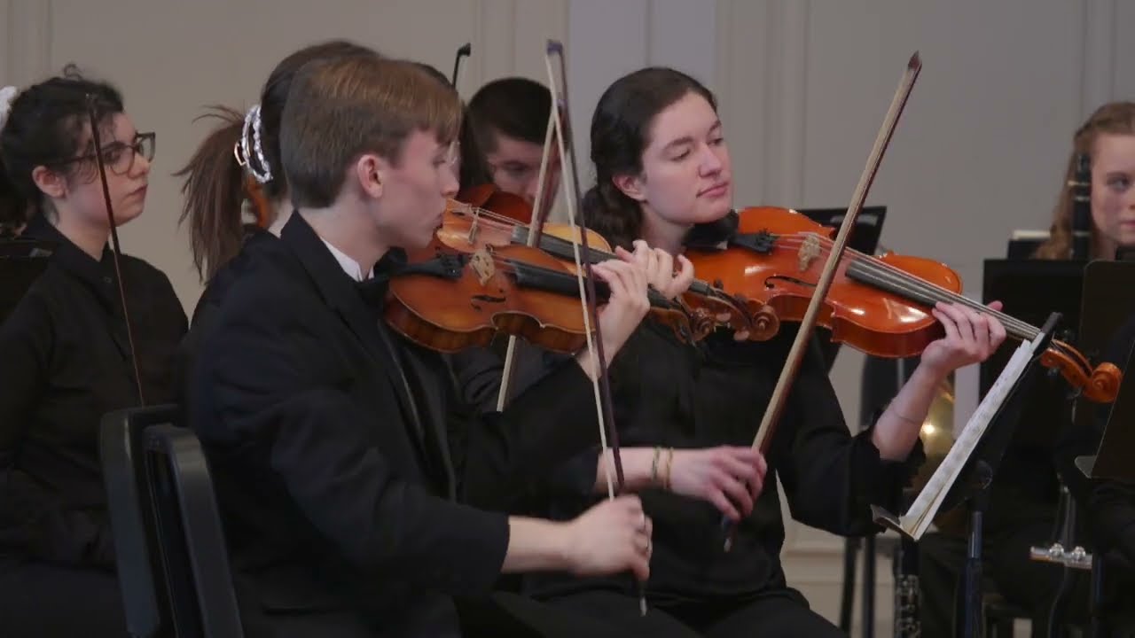 Gordon Symphony Orchestra performing 