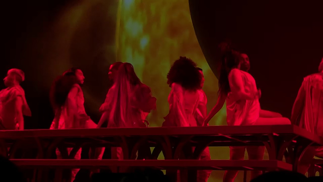 God Is A Woman — Ariana Grande 3/20/19 live