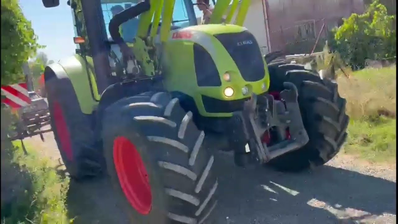 agroimport.ro Tractor CLAAS Arion 630 + Incarcator , 8600 ore, an 2013, 145 cai