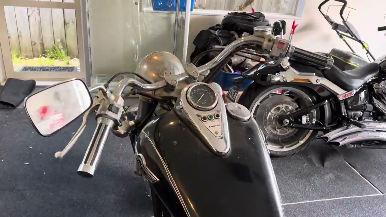 Kawasaki vn800classic out of storage